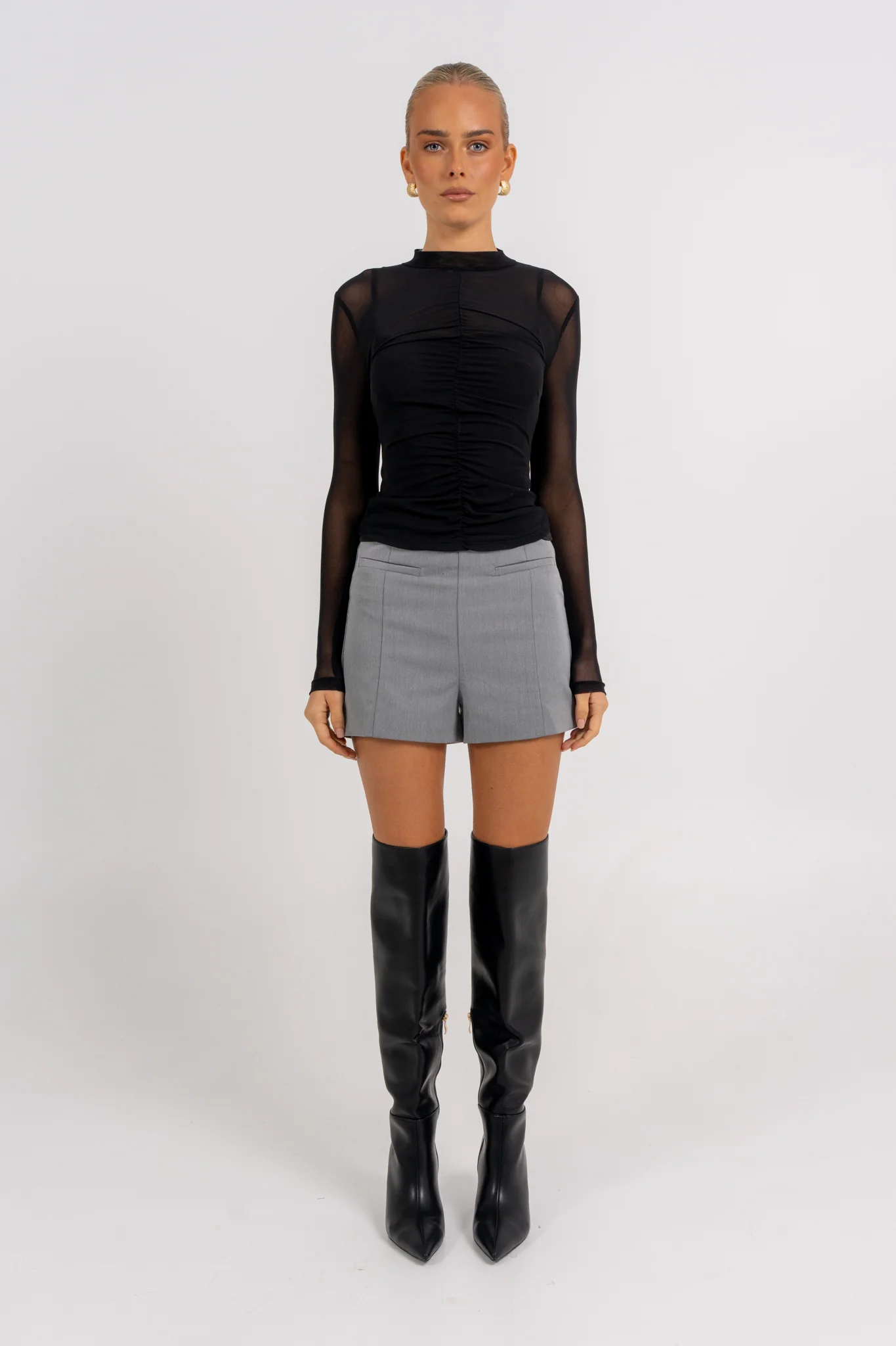 Aida Shorts Grey - Image 5