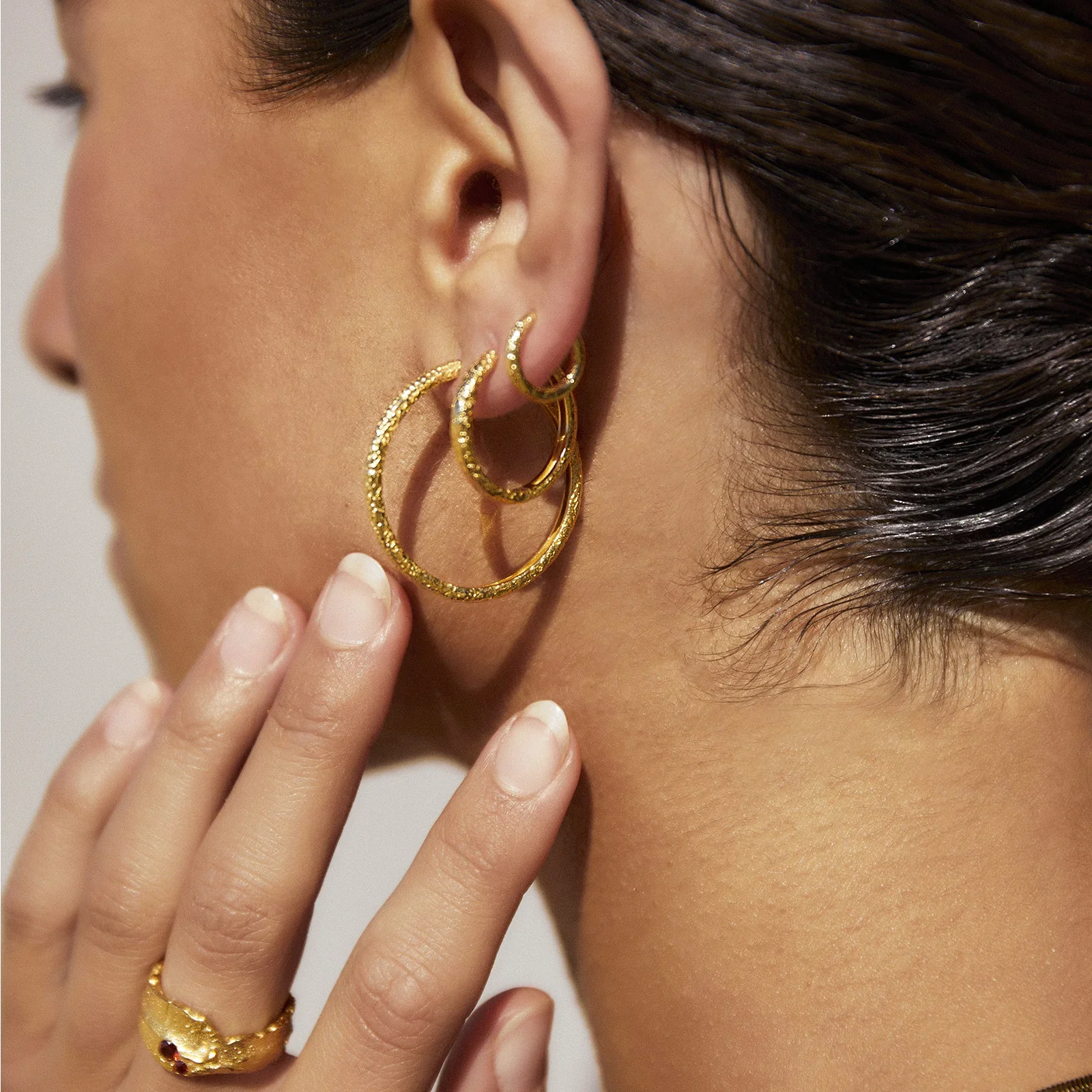 Arabella Earrings Gold - Image 9
