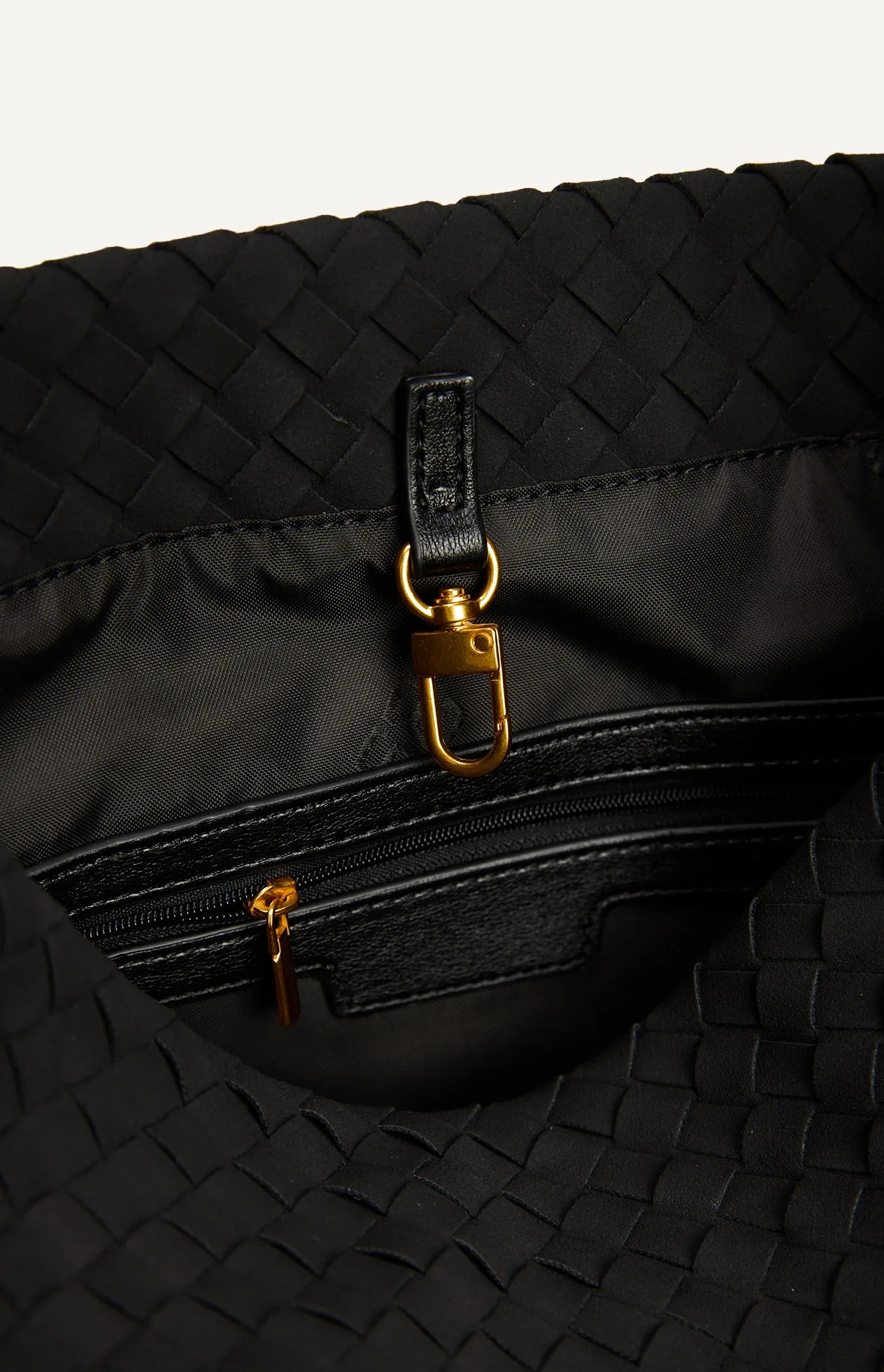 Aria Bag Black - Image 3