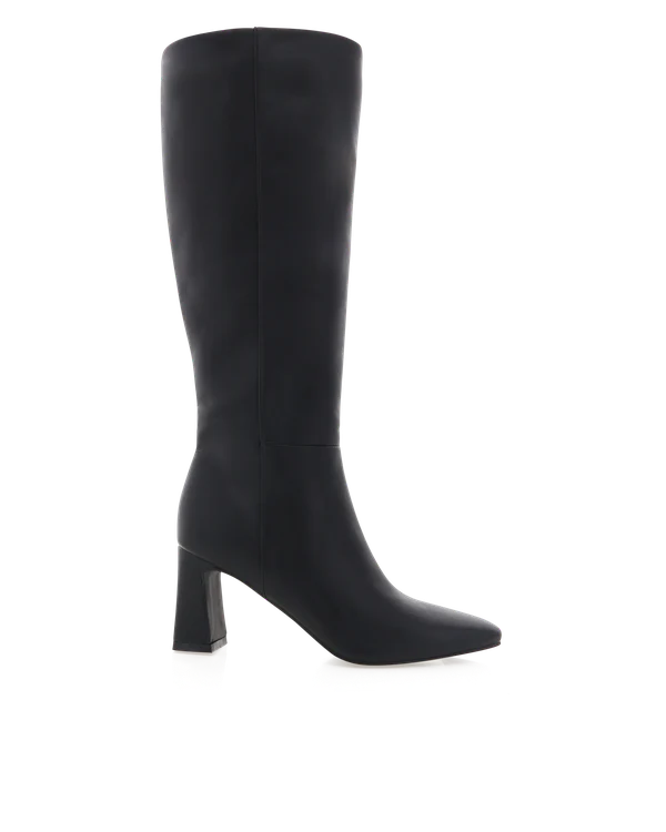 Blythe Knee-high Boots Black