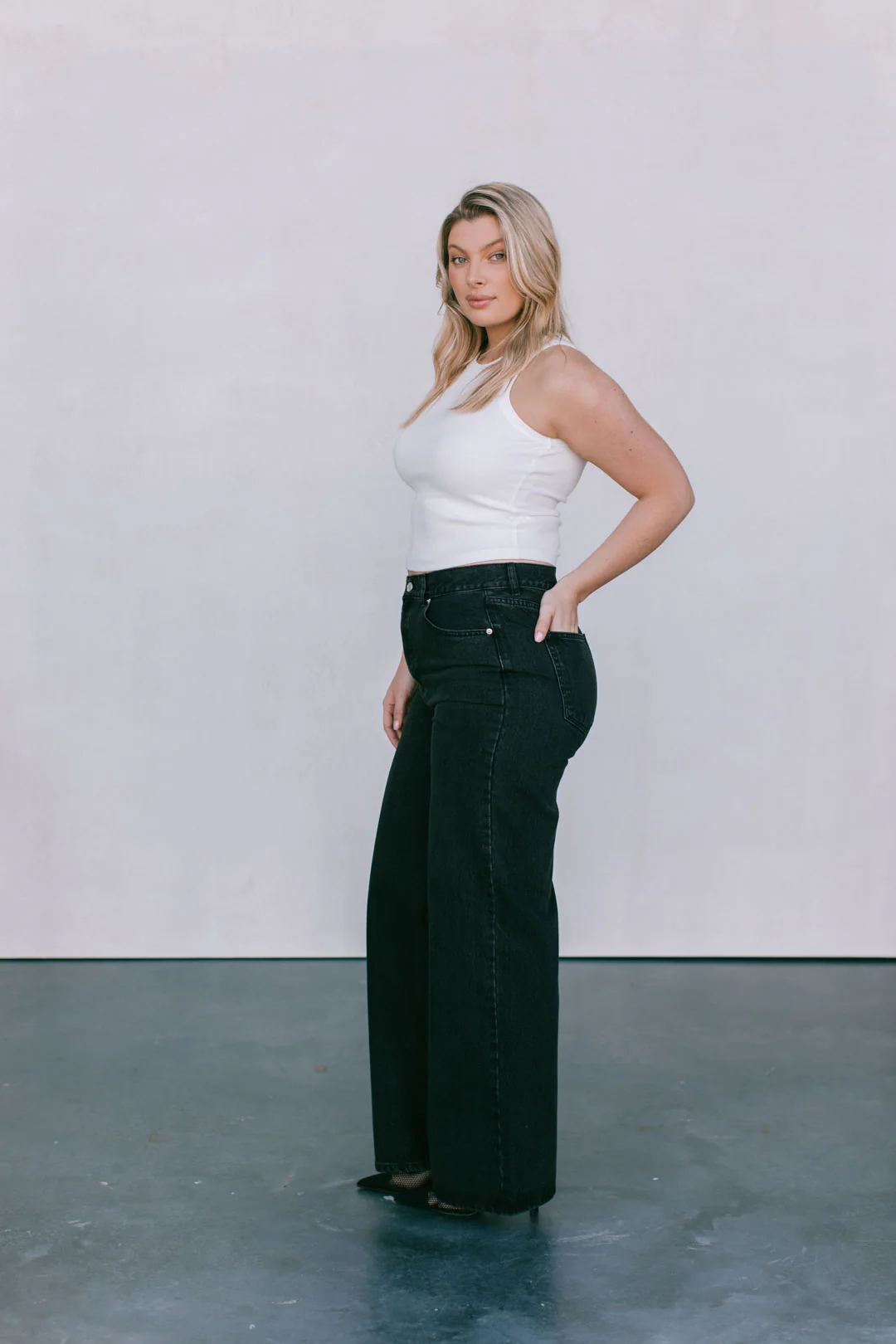 PRE ORDER Carissa Wide Leg Jeans Washed Black - Image 18