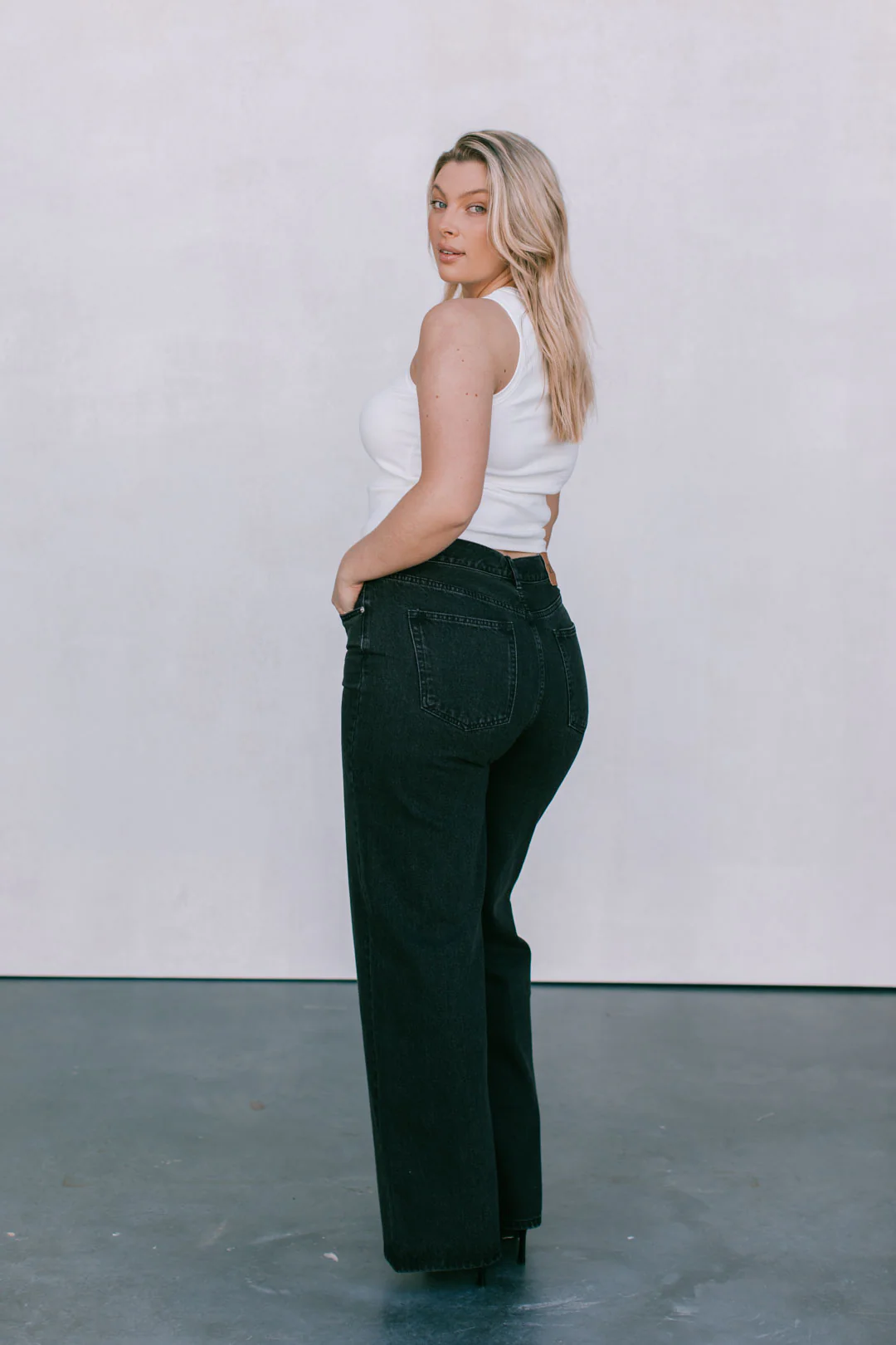 PRE ORDER Carissa Wide Leg Jeans Washed Black - Image 21