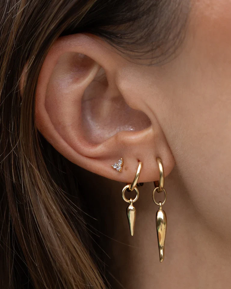 Cassia Earrings Gold - Image 3