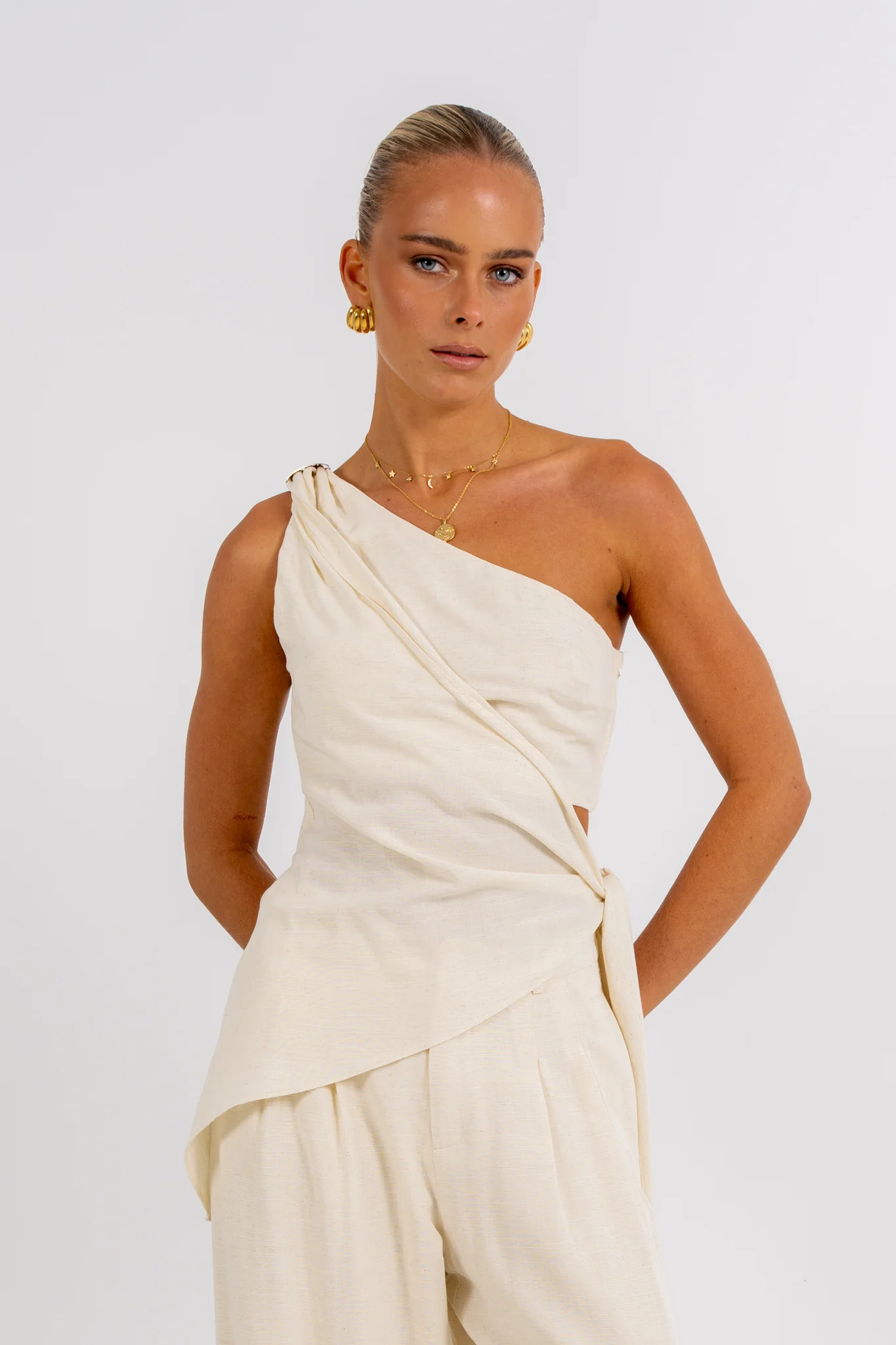Freya Set Cream - Image 5