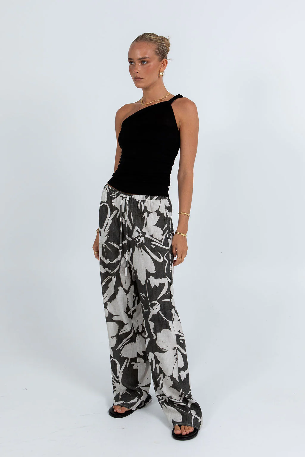 Gianna Top Black - Image 8