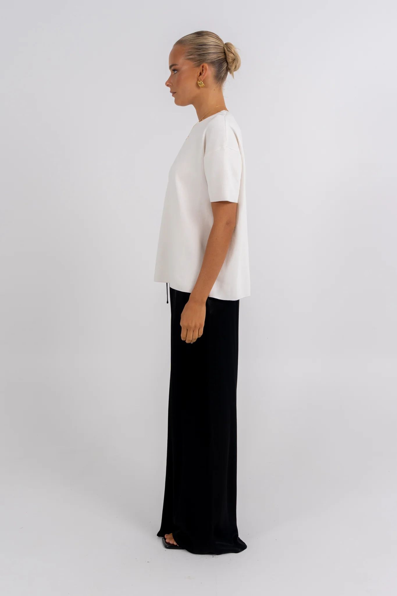 Oake Top White - Image 7