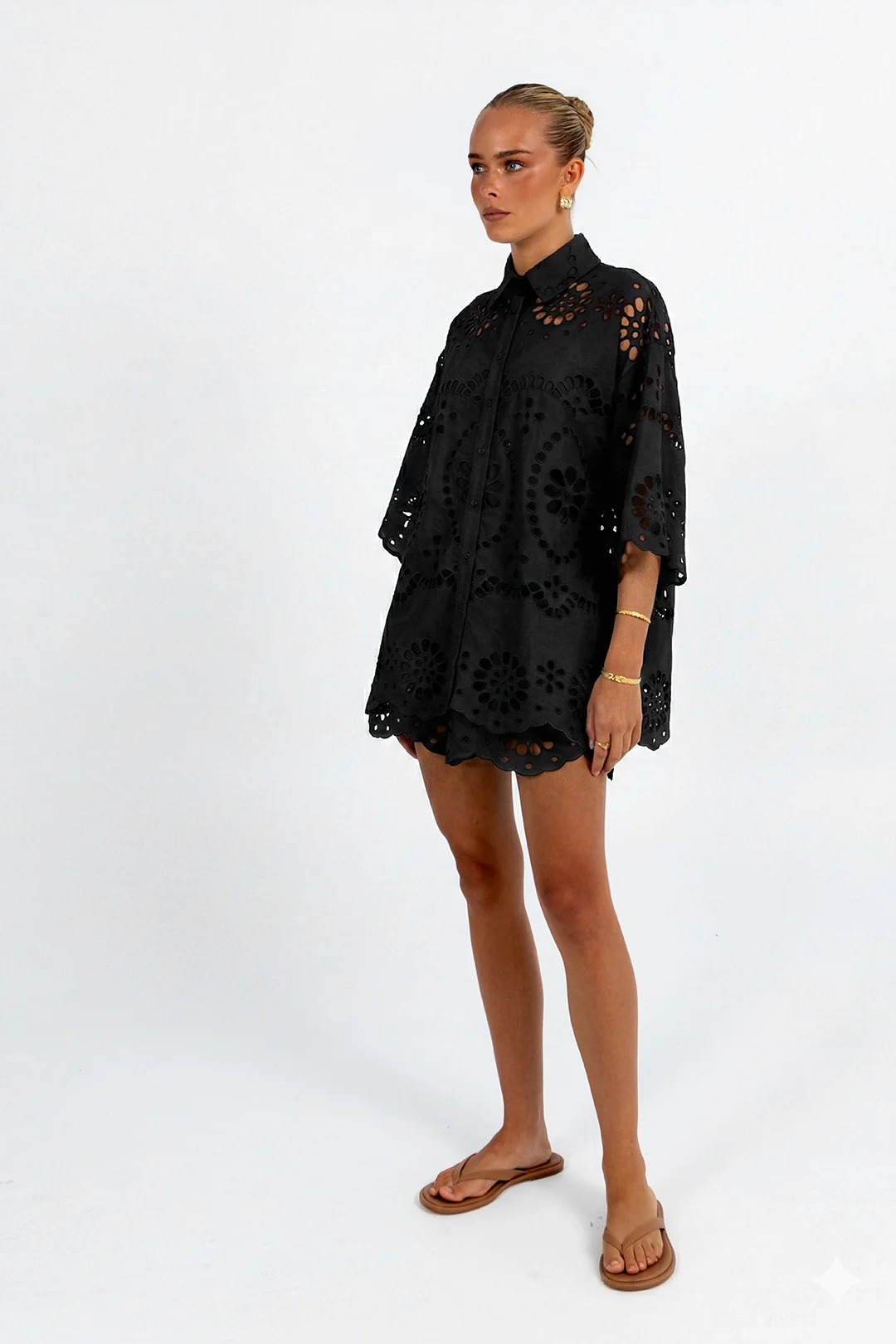 Yueli Short Black Sicily Lace - Image 2