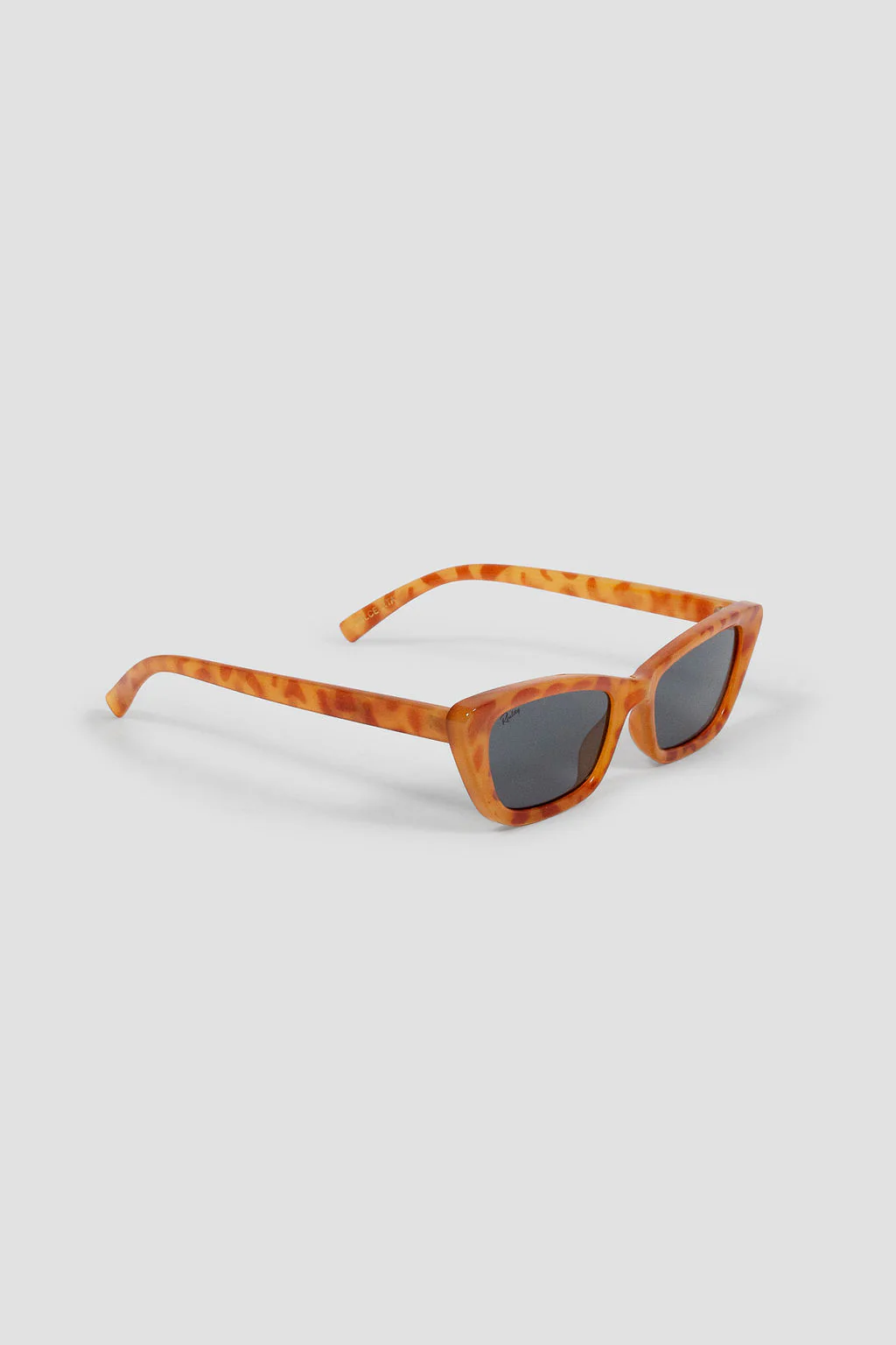 Dolce Vita Sunglasses Vintage Turtle - Image 2