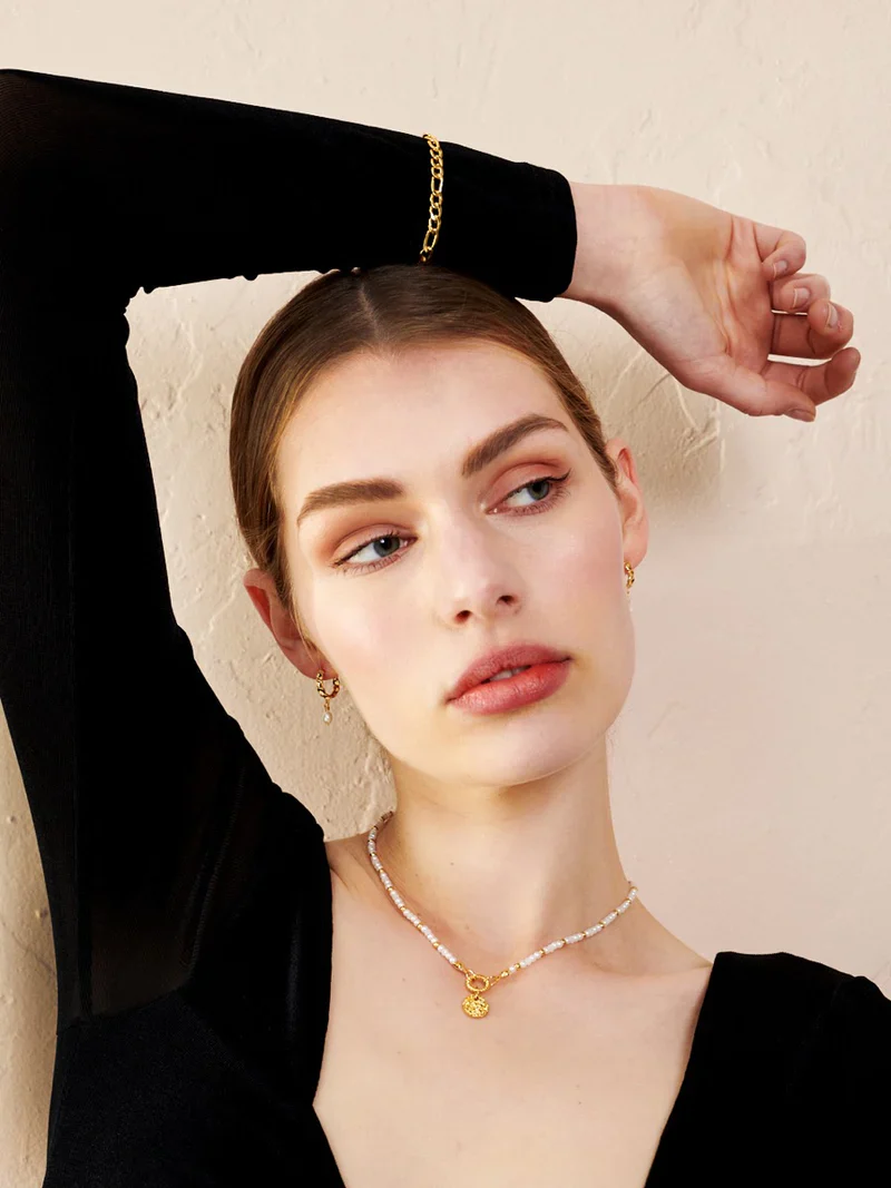 Figaro Chain Bracelet Gold - Image 4