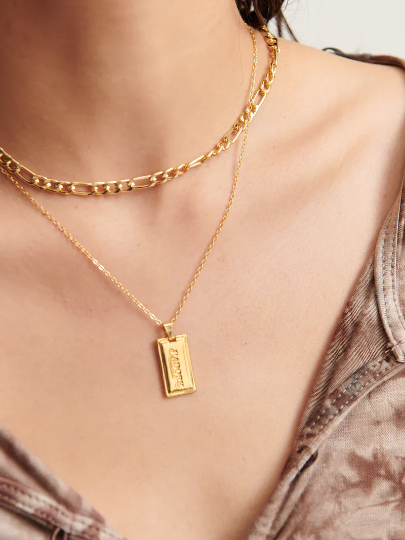 Figaro Chain Necklace Gold - Image 9