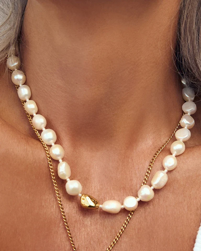 Hariette Necklace Pearl - Image 5