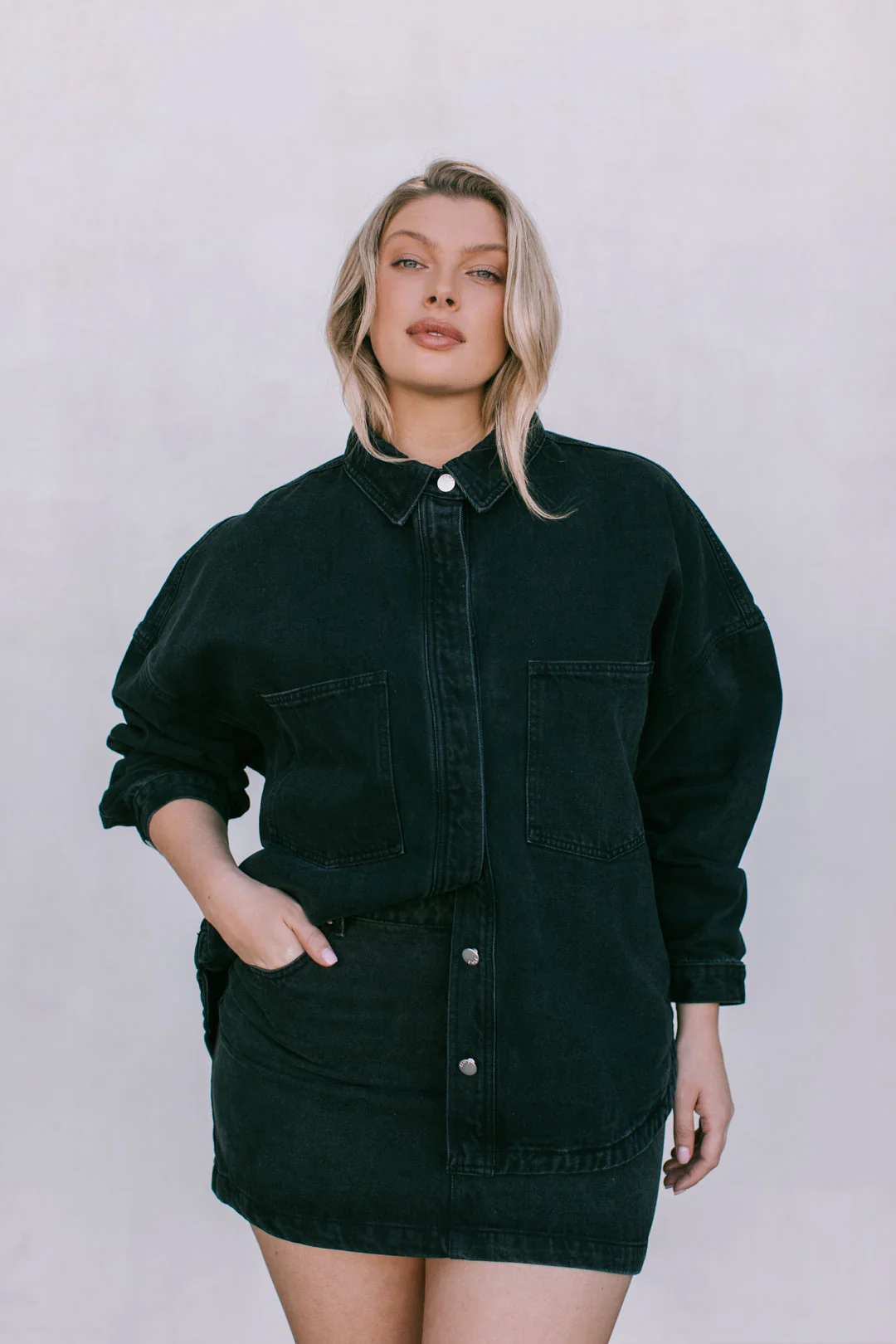 PRE ORDER Ilou Denim Shirt Washed Black - Image 18