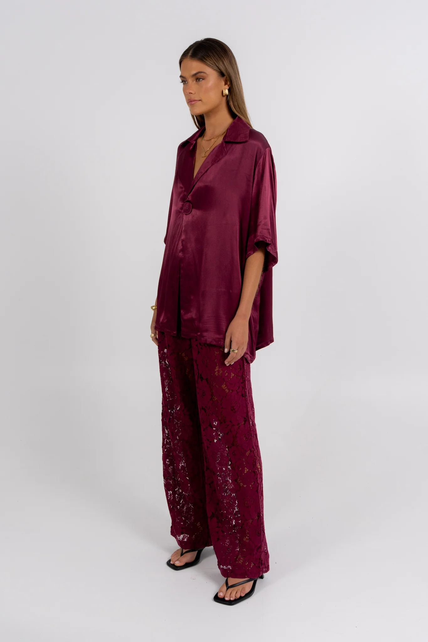 Ilsuo Pants Burgundy Lace - Image 7