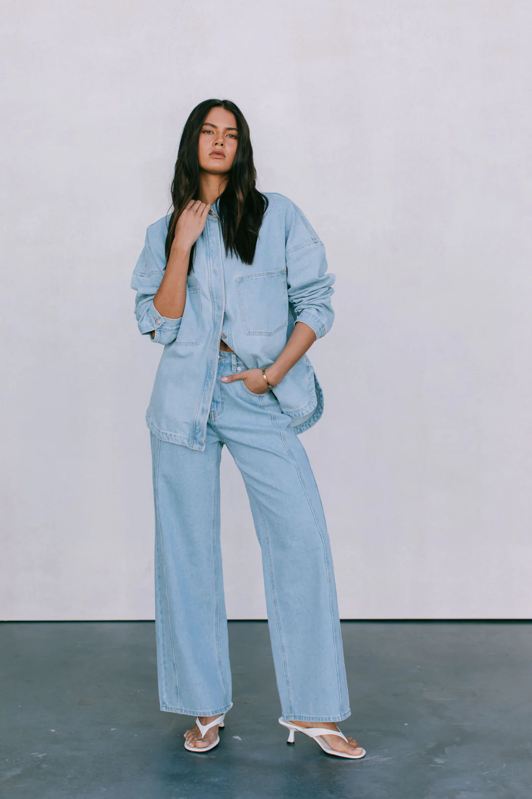 Janey Baggy Leg Jeans Light Blue Wash - Image 24