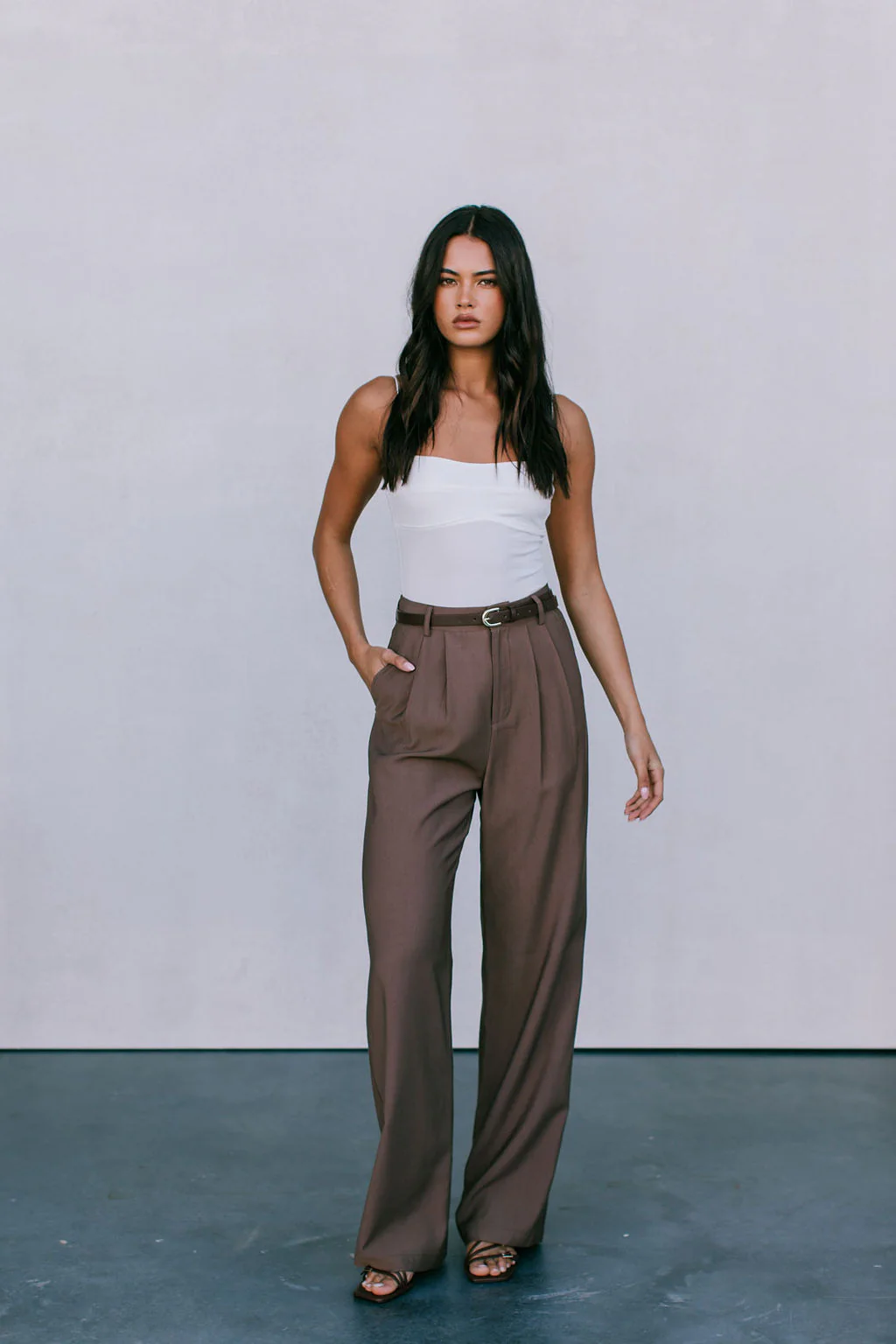 Mayda Tailored Pants Chocolate - Image 11