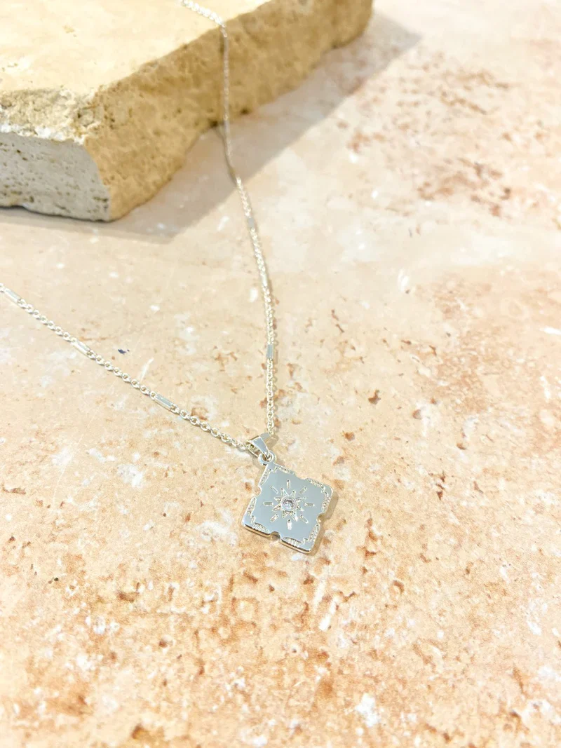Mari Necklace Silver - Image 5