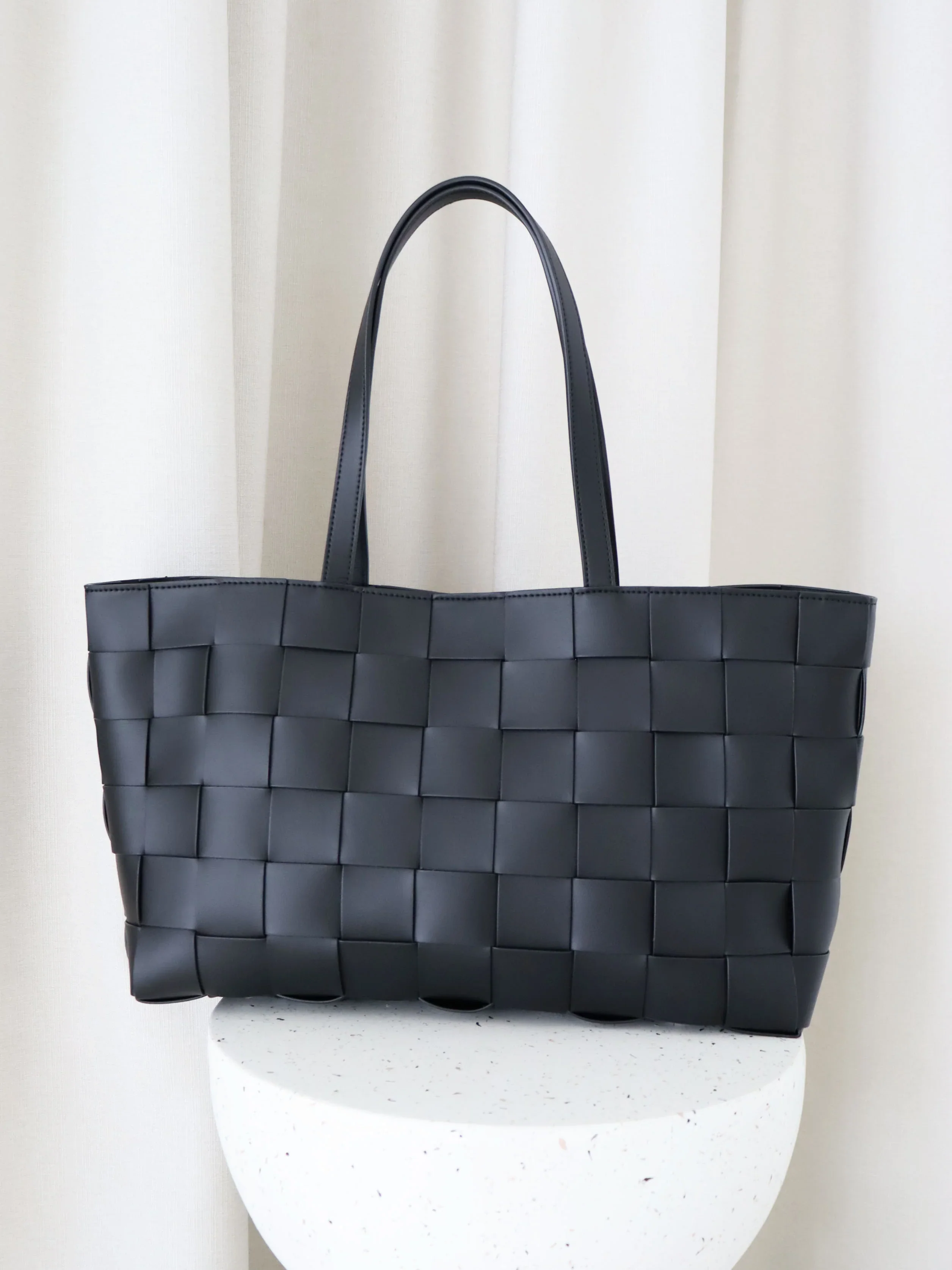 Nelly Tote Bag Black - Image 2