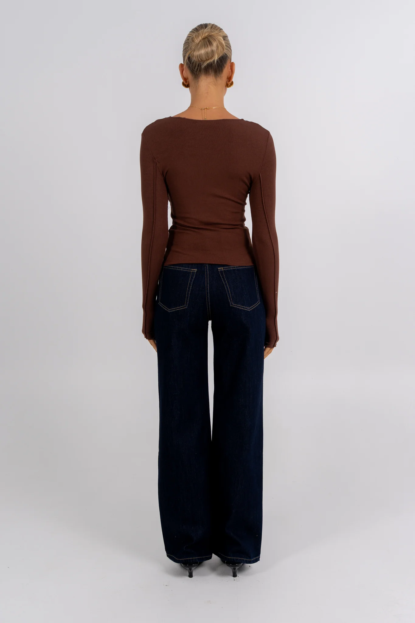 Nicka Long Sleeve Top Chocolate - Image 4