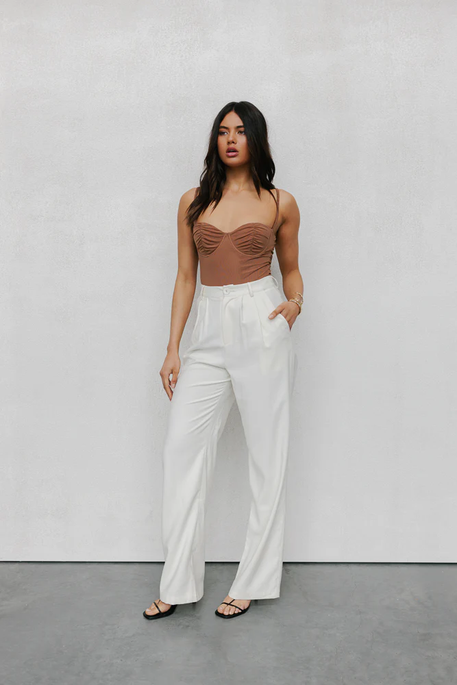 Pip Bodysuit Caramel - Image 12