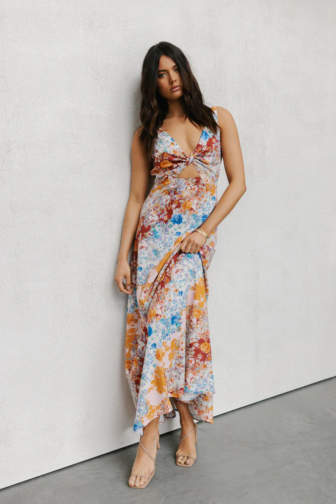 Quaint Maxi Dress Bloom Floral Print - Image 14
