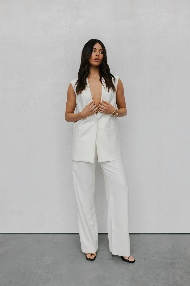 Uerella Vest Bone - Image 3
